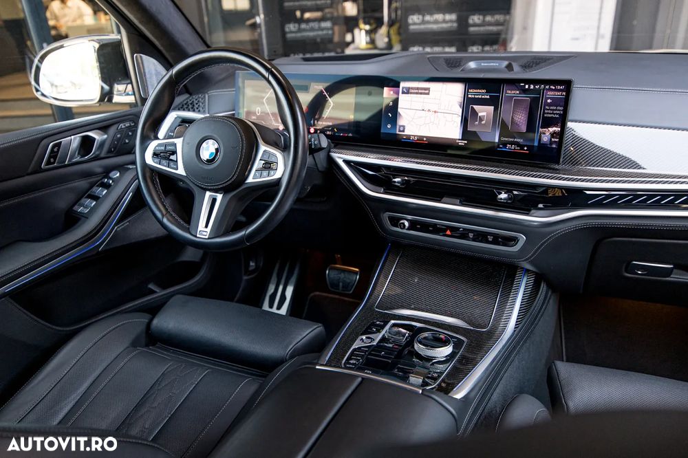 BMW X7 M60i xDrive AT MHEV - 36