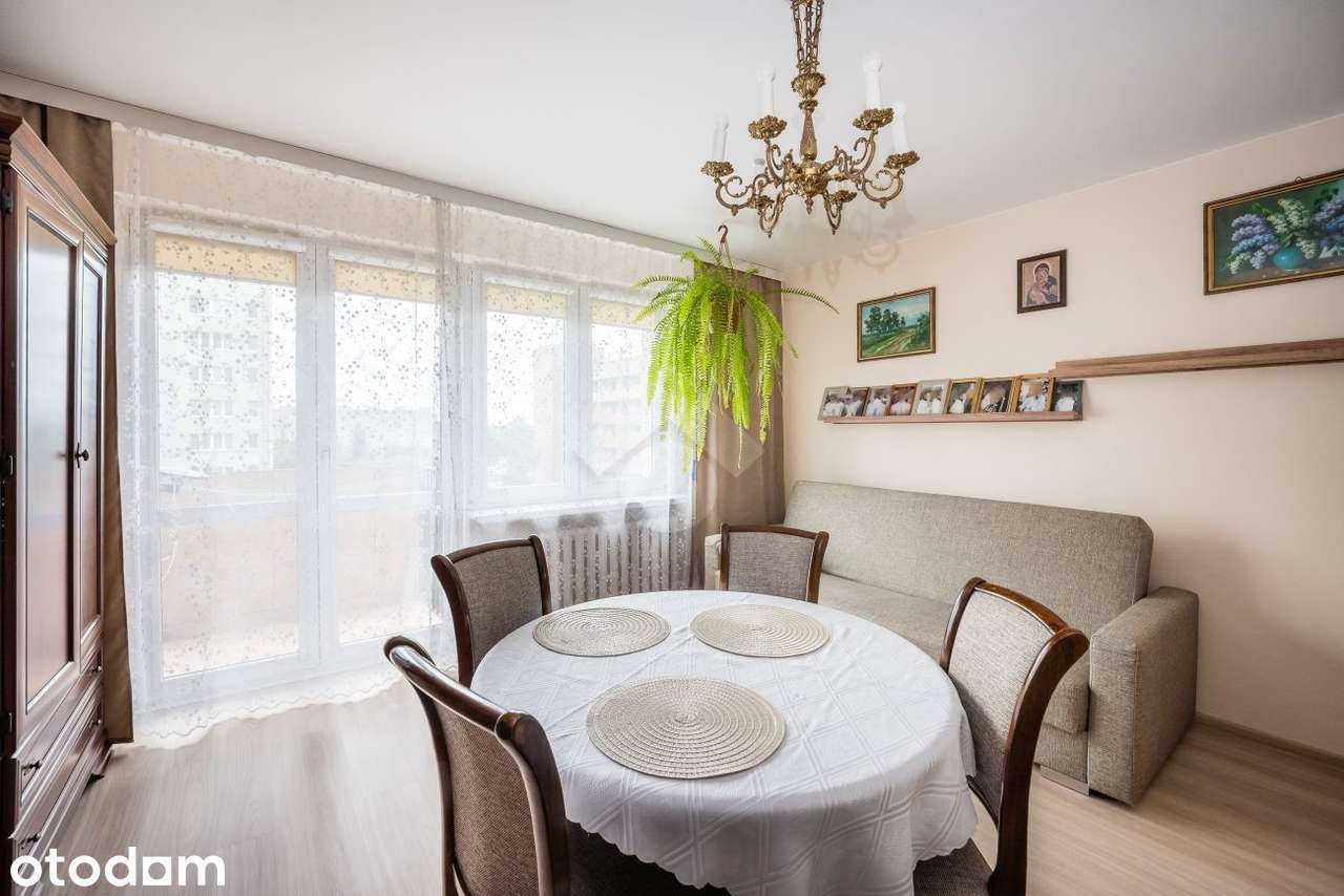 3 pokoje + osobna kuchnia, balkon, winda, ogrzewanie MPEC, tramwaj