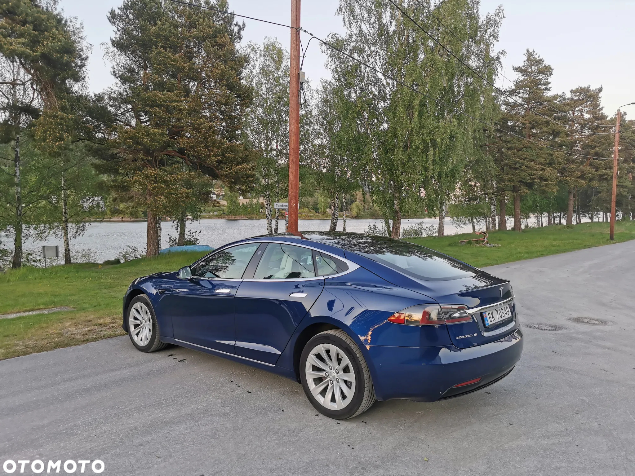 Tesla Model S Long Range Plus - 8
