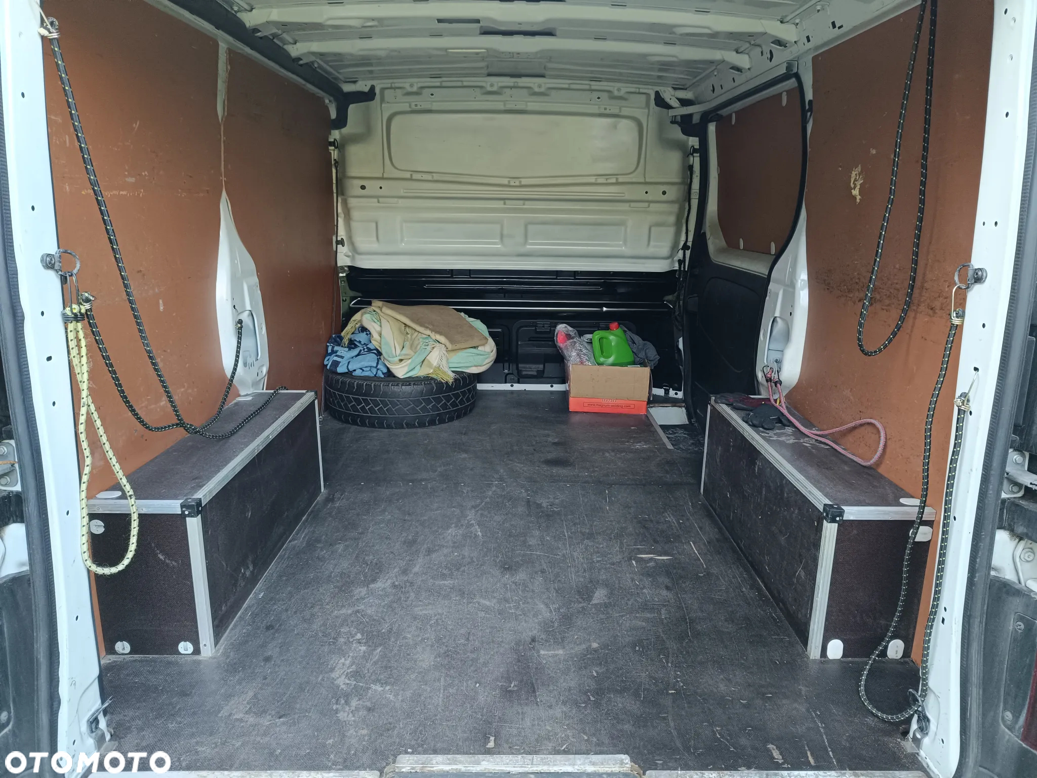 Renault Trafic - 10