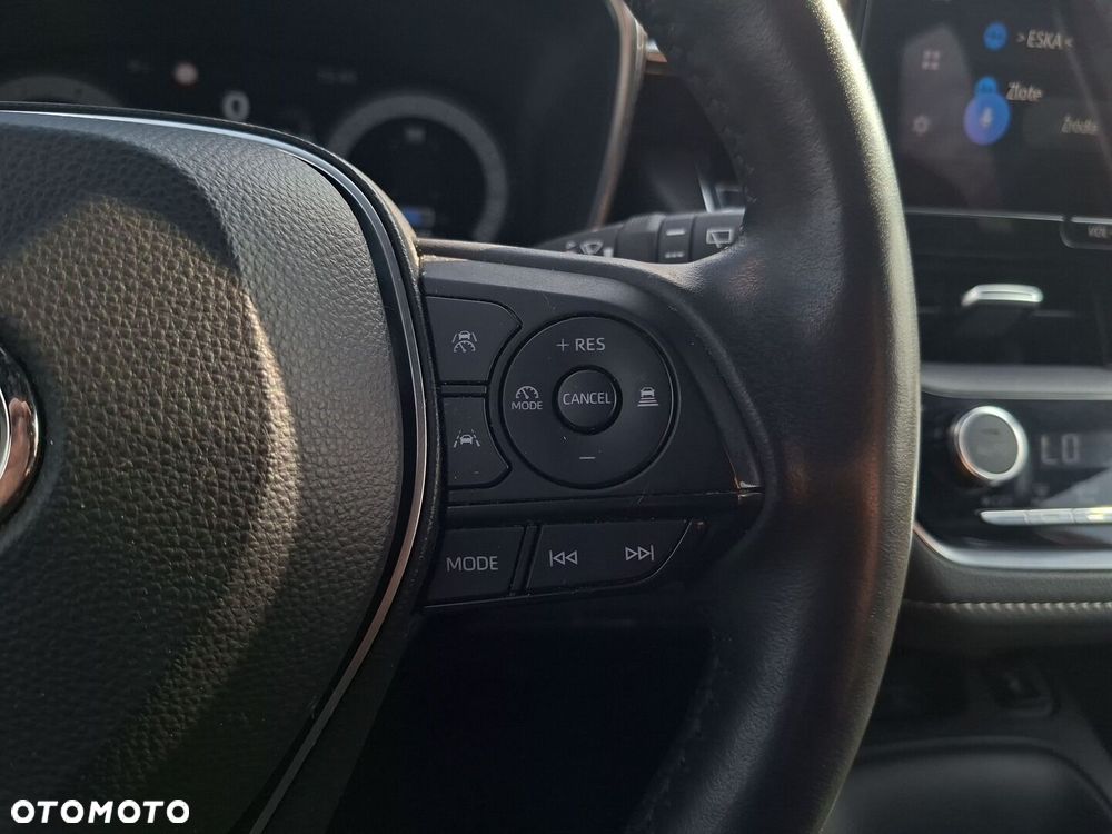 Toyota Corolla 1.8 Hybrid Comfort - 17