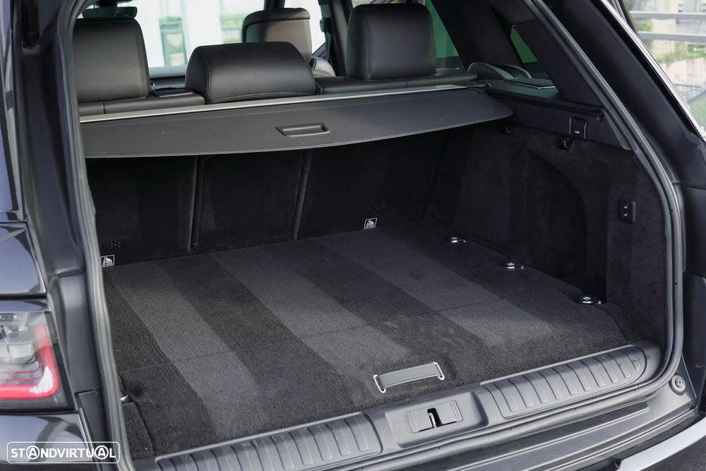 Land Rover Range Rover Sport P400e HSE Dynamic Stealth - 37