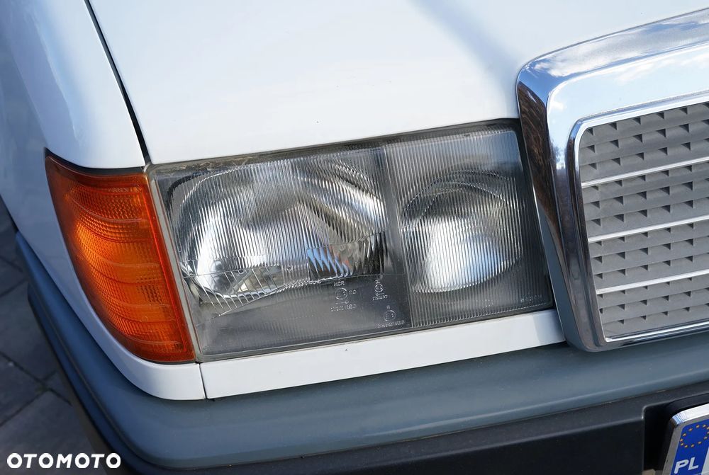 Mercedes-Benz W124 (1984-1993) - 16