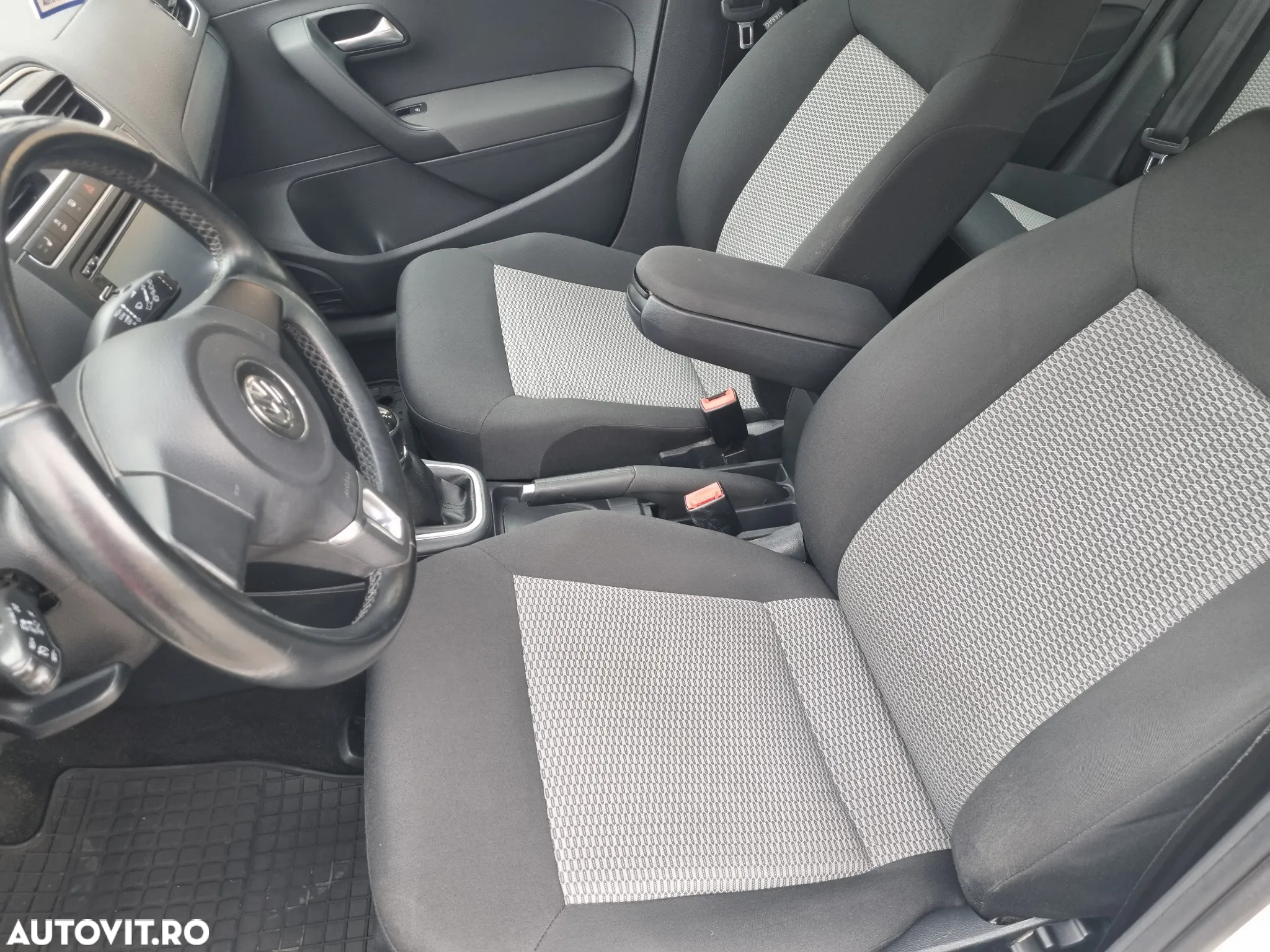 Volkswagen Polo 1.2 TDI CR DPF Highline - 7