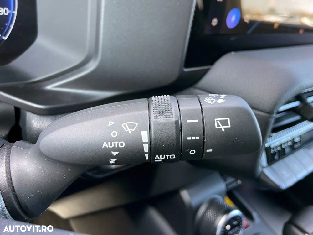 Toyota Land Cruiser 2.8l D-4D 204 CP A/T 7 locuri Executive - 26