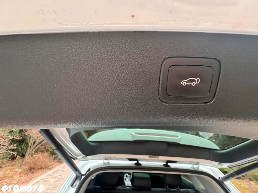 MG HS PHEV Luxury - 28