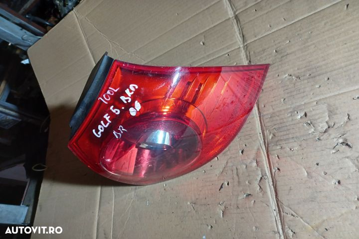 Lampa stop dreapta pe aripa Volkswagen VW Golf 5  [din 2003 pana  2009] seria Variant wagon 1.9 TDI - 3