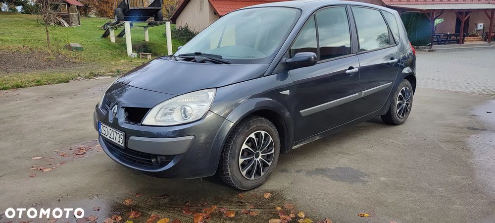 Renault Scenic - 11