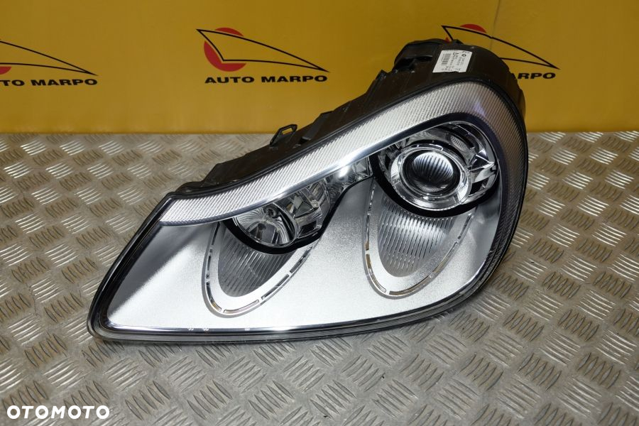 PORSCHE CAYENNE 2008-2010 REFLEKTOR LAMPA XENON L USA - 4
