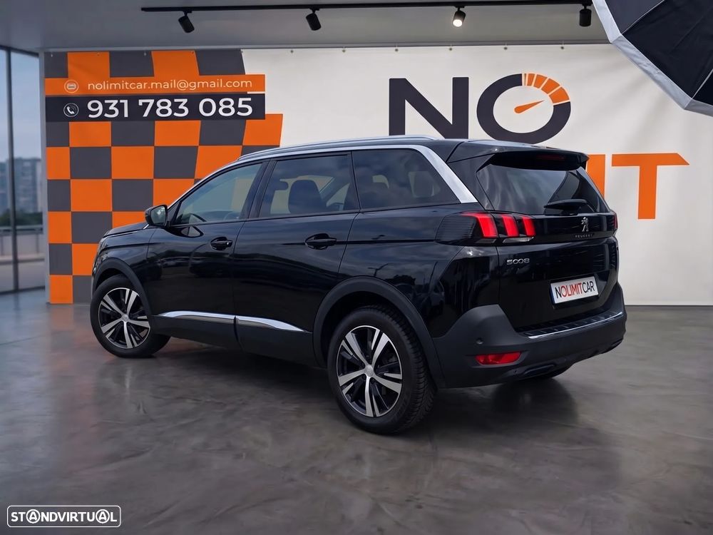 Peugeot 5008 1.2 PureTech Allure - 3