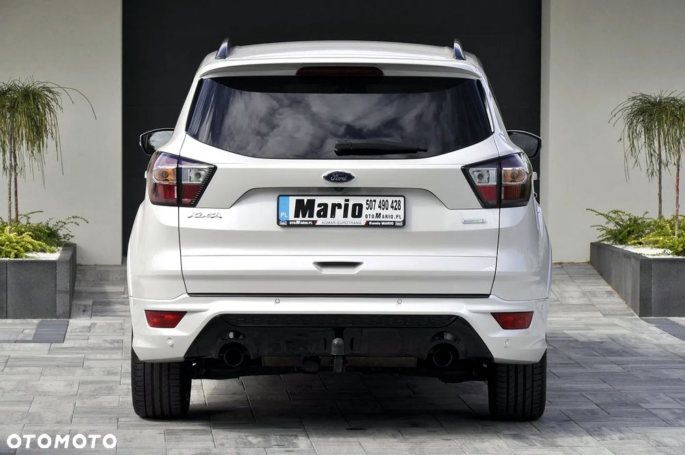 Ford Kuga 1.5 EcoBoost 2x4 ST-Line - 5