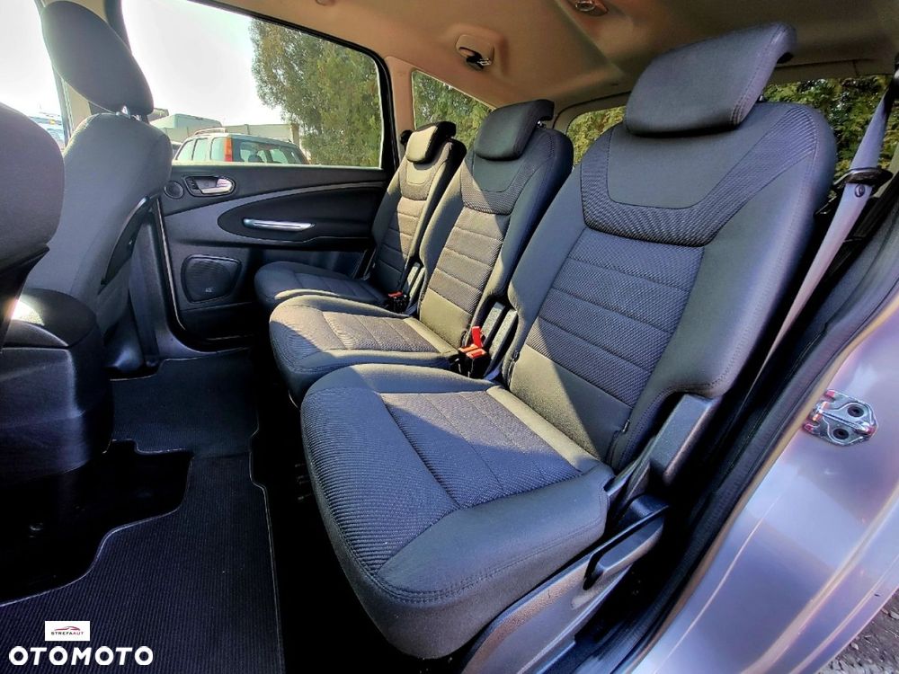 Ford S-Max - 6