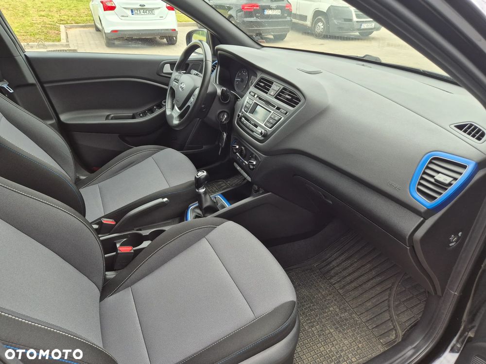 Hyundai i20 1.2 YES - 23