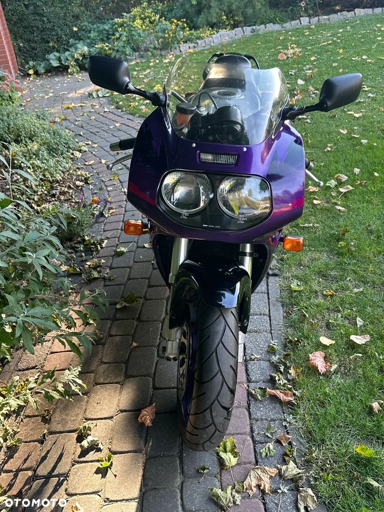 Suzuki GSX-R - 17