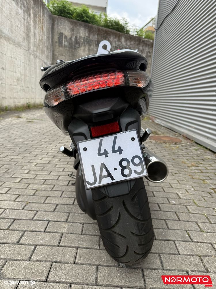 Honda DN-01 - 7