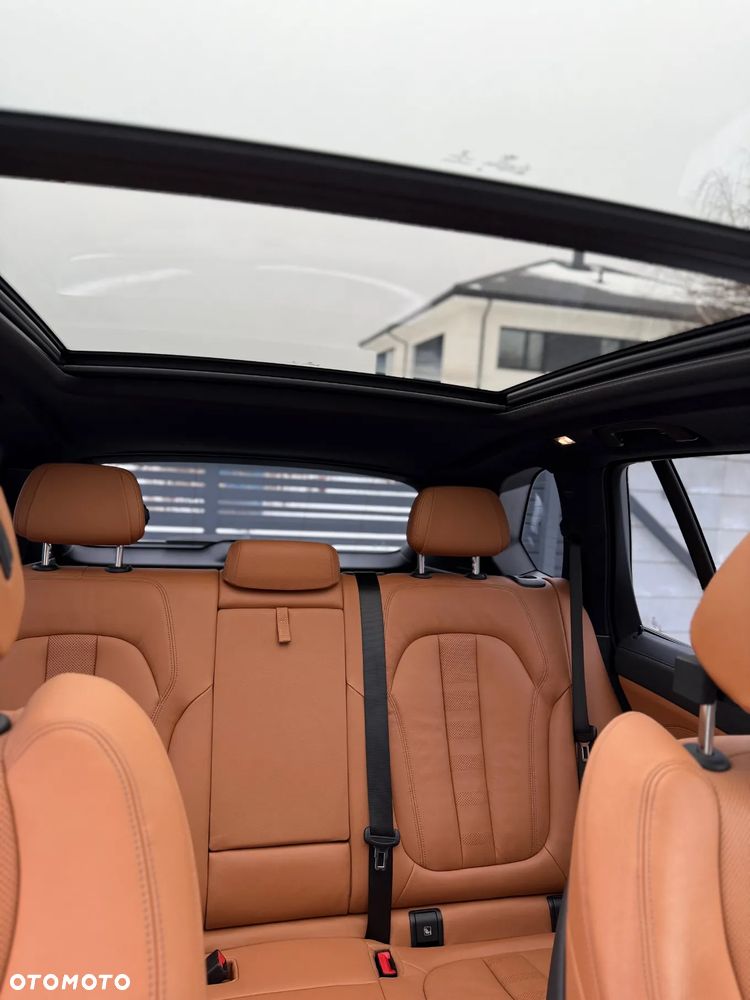 BMW X5 xDrive30d - 16