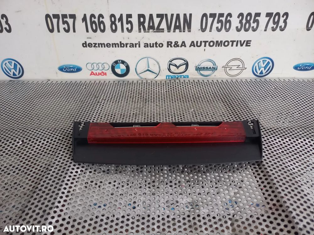 Stop Suplimentar Frana Luneta Audi A8 4H D4 An 2010-2011-2012-2013-2014-2015-2016-2017 Dezmembrez A - 2