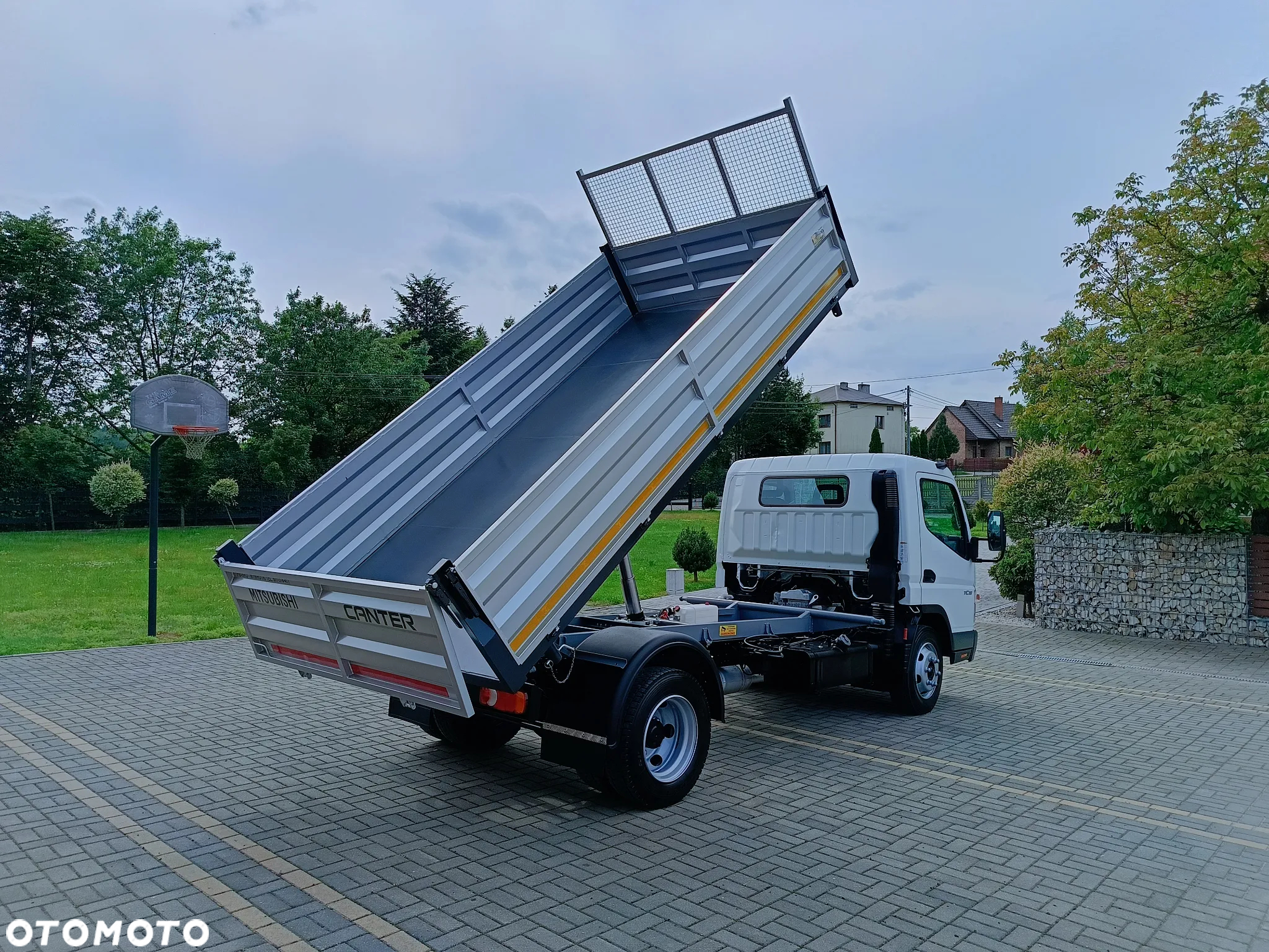 Mitsubishi CANTER FUSO 7C15 WYWROTKA KIPER WYWROT - 3