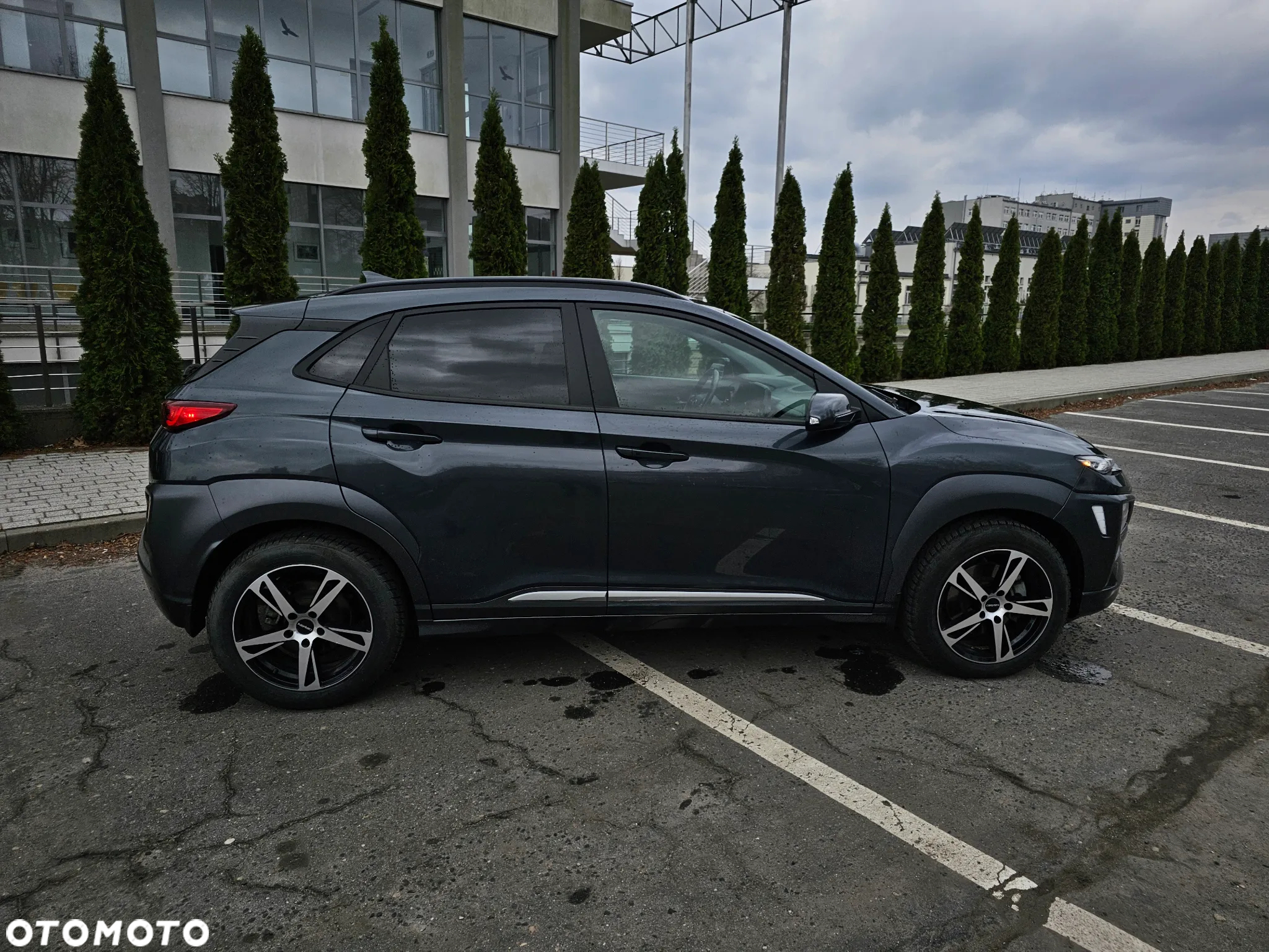 Hyundai Kona 1.6 T-GDI DCT Premium - 8