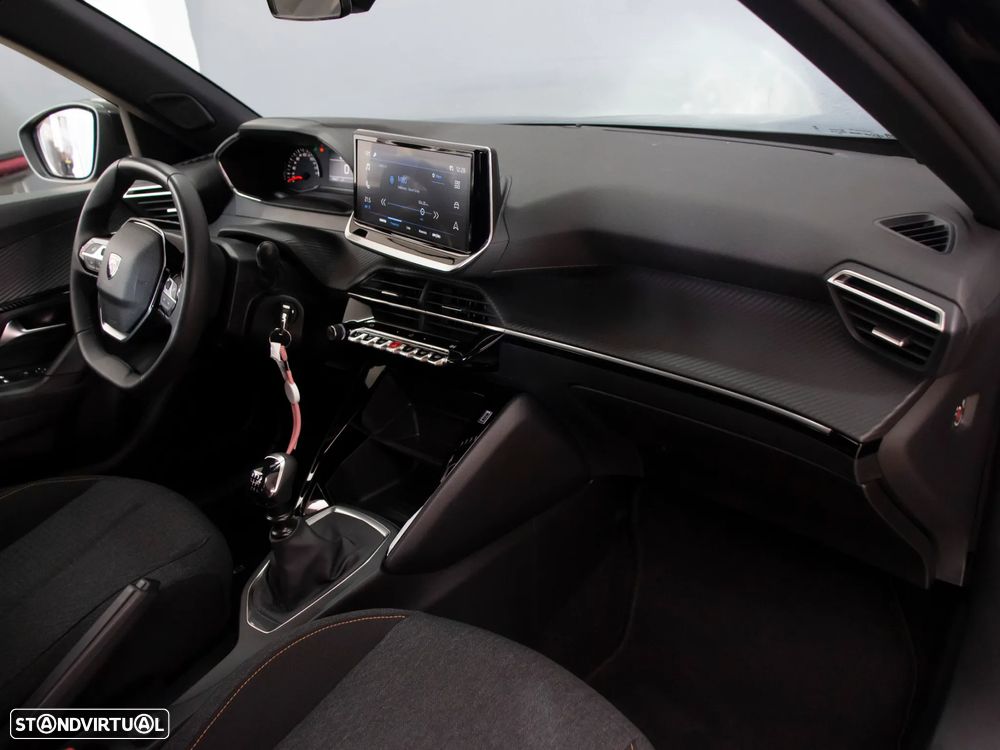 Peugeot 2008 1.2 PureTech Style - 13