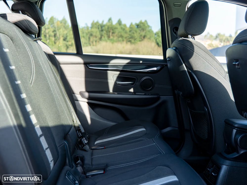 BMW 216 Gran Tourer d Aut. Sport Line - 19