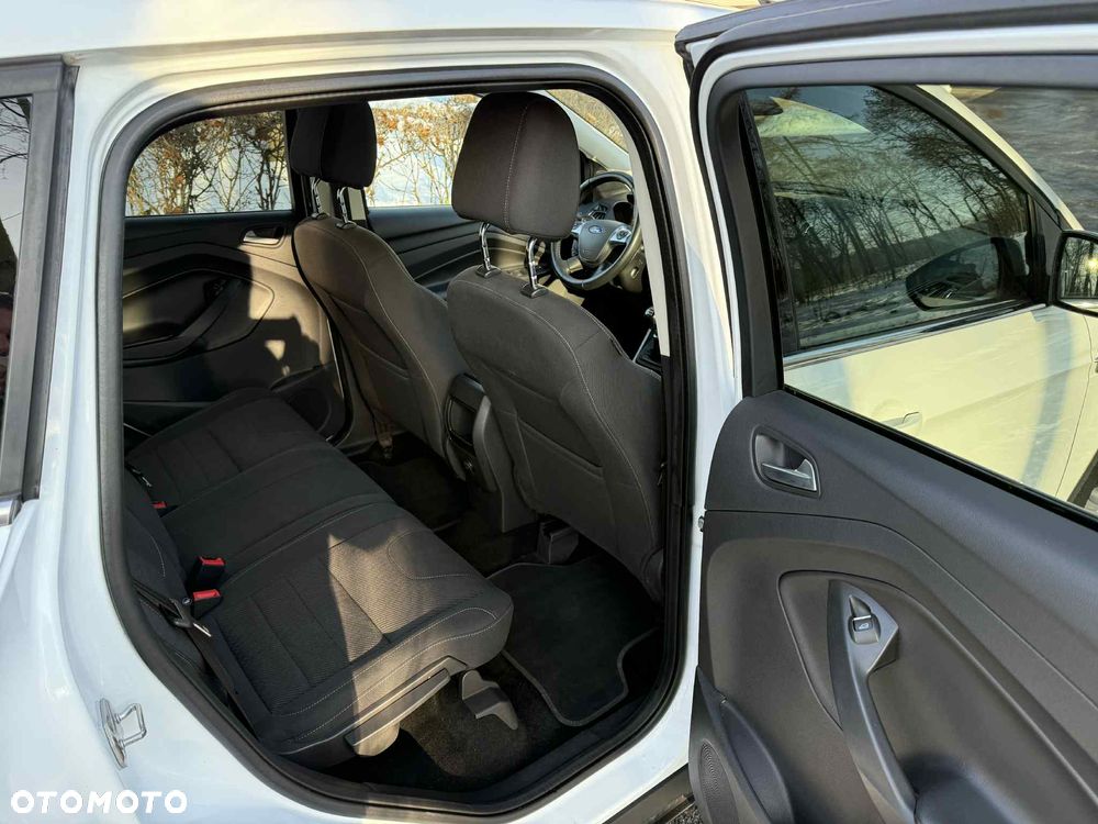 Ford Kuga 1.6 EcoBoost FWD Titanium ASS - 6