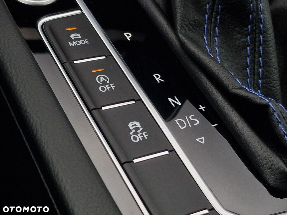 Volkswagen Arteon 2.0 TSI 4Motion R DSG - 23