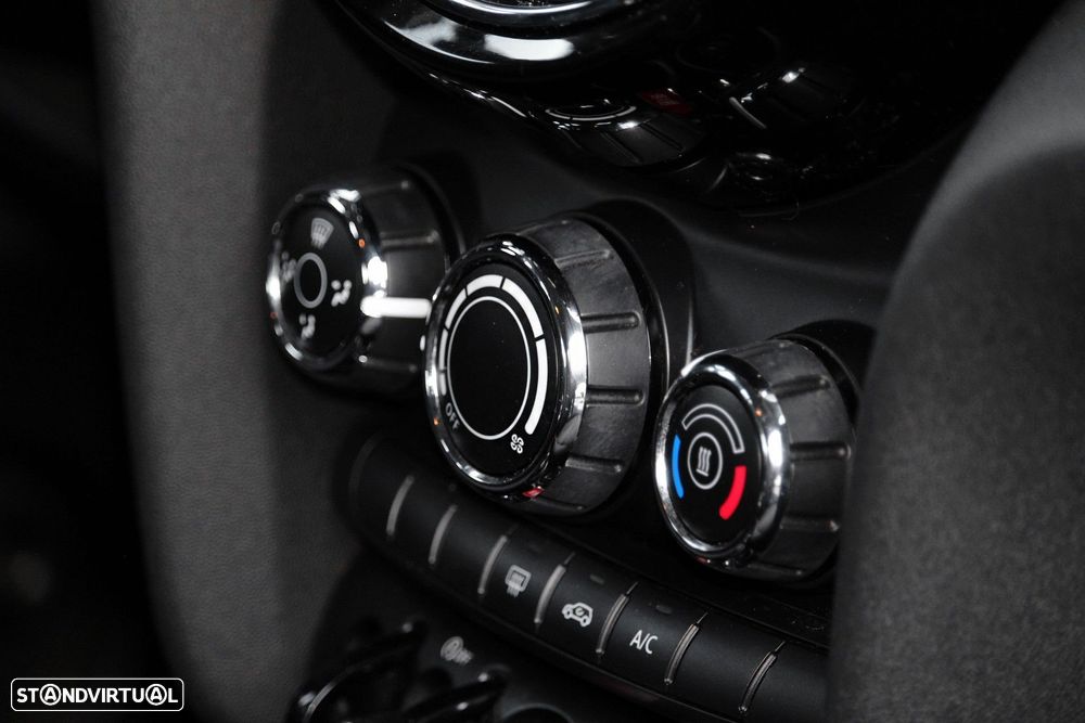 MINI 5 Portas One - 18