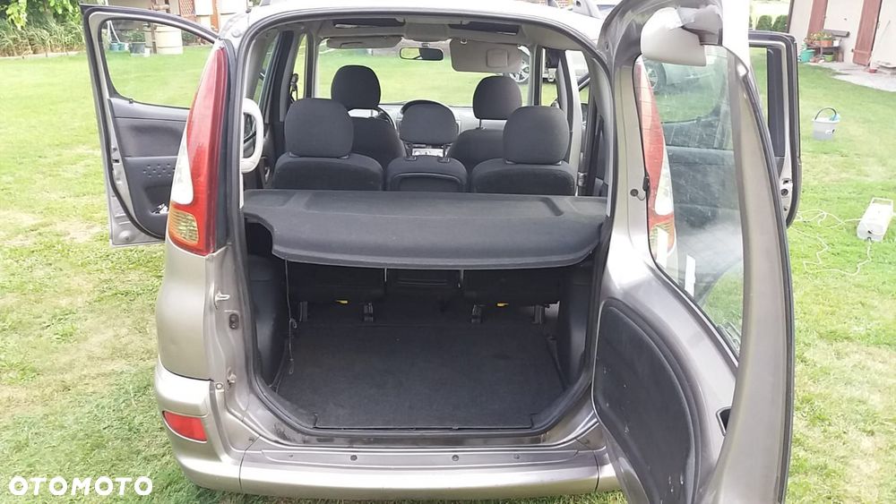 Toyota Yaris Verso 1.4 D-4D - 7