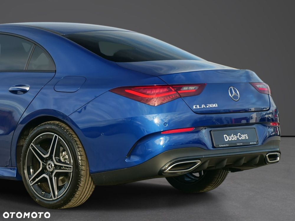 Mercedes-Benz CLA - 12