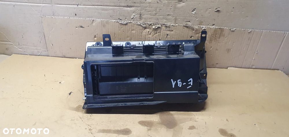 Schowek pasażera BMW 3 E90 E91 7075479 - 5