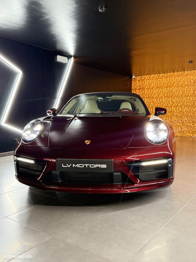 Porsche 911 (992) Targa 4S Heritage Design - 21