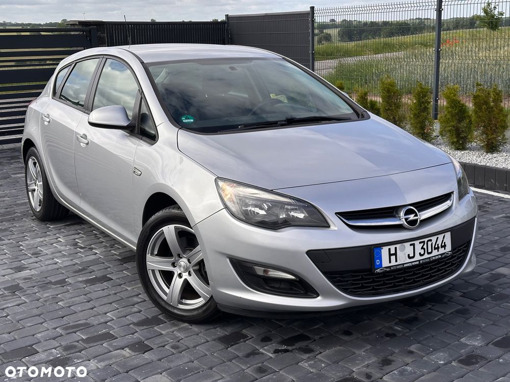 Opel Astra 1.6 CDTI DPF ecoFLEX Start/Stop Style - 2