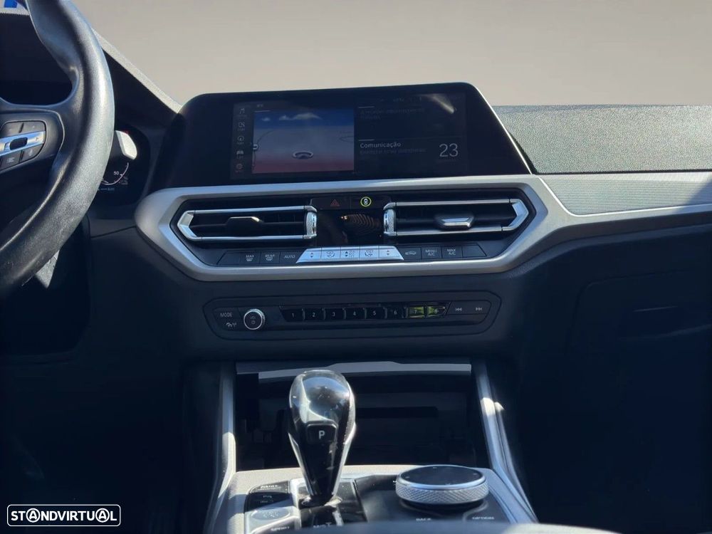 BMW 330 e Corporate Edition Auto - 13