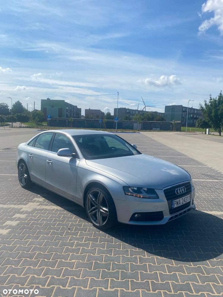 Audi A4 Limousine - 2