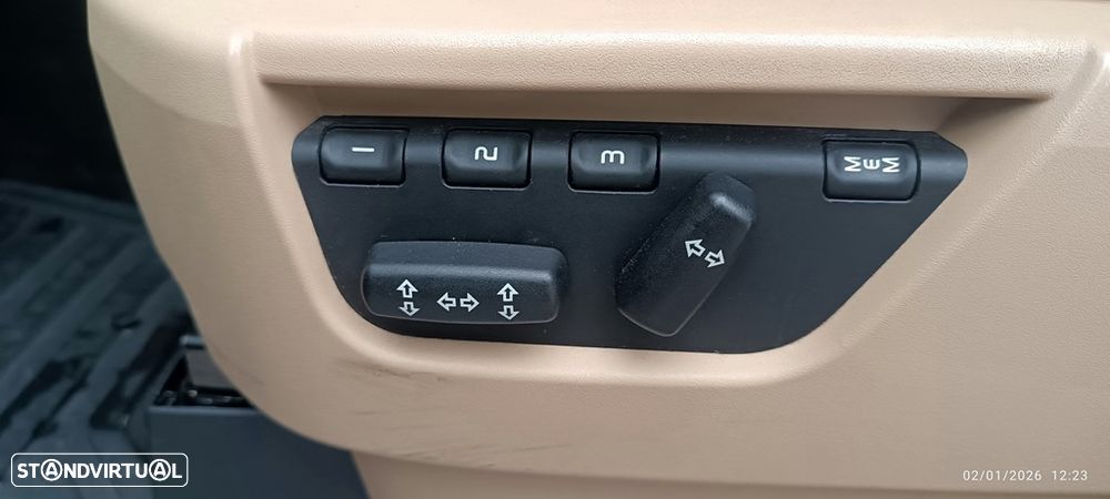 Land Rover Range Rover Sport 2.7 TDV6 HSE - 32