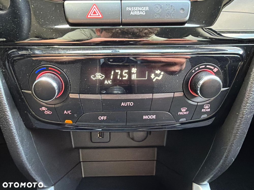 Suzuki Vitara 1.6 Comfort 2WD - 22