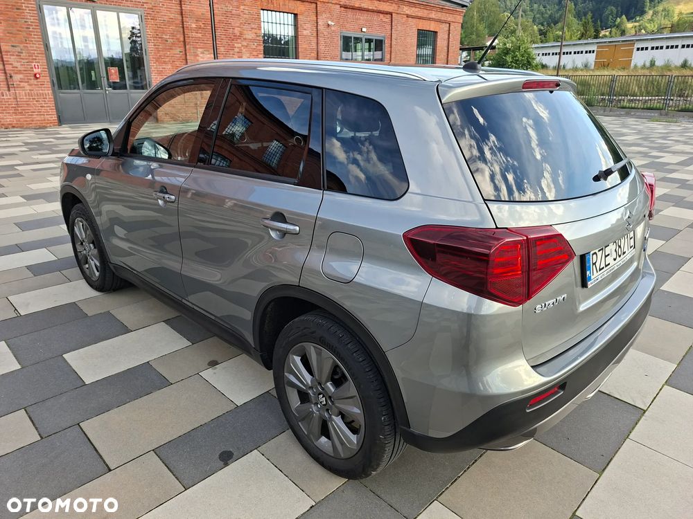 Suzuki Vitara 1.5 Strong Hybrid Premium 2WD AGS - 8