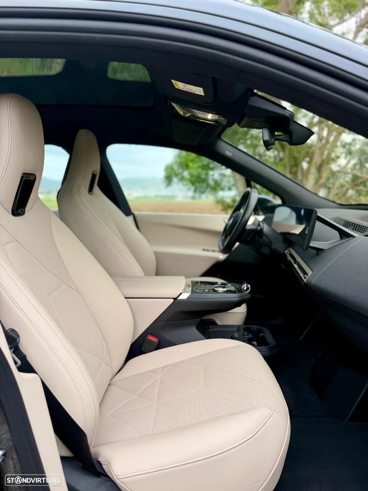 BMW iX xDrive50 - 8