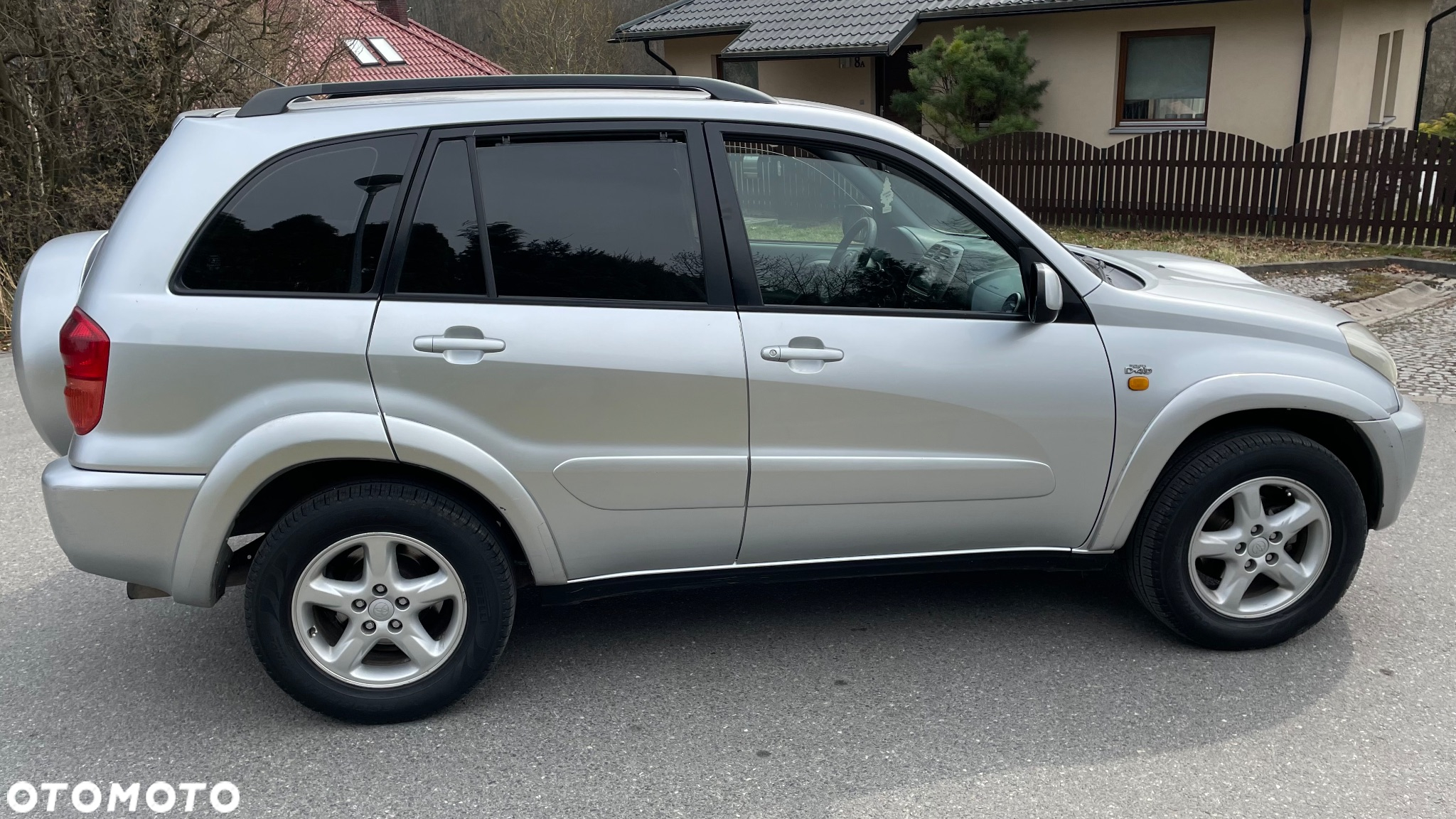 Toyota RAV4 2.0 D-4D 4x4 - 26