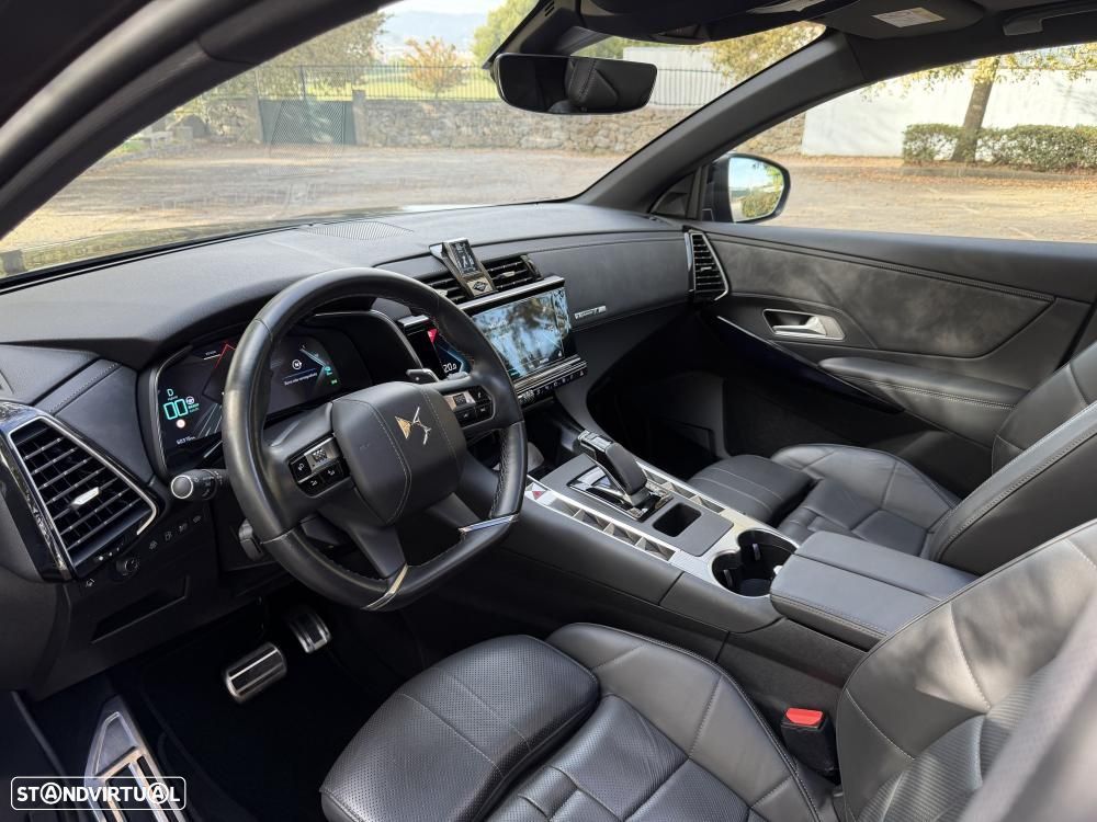 DS DS7 Crossback E-Tense Performance Line+ EAT8 - 8