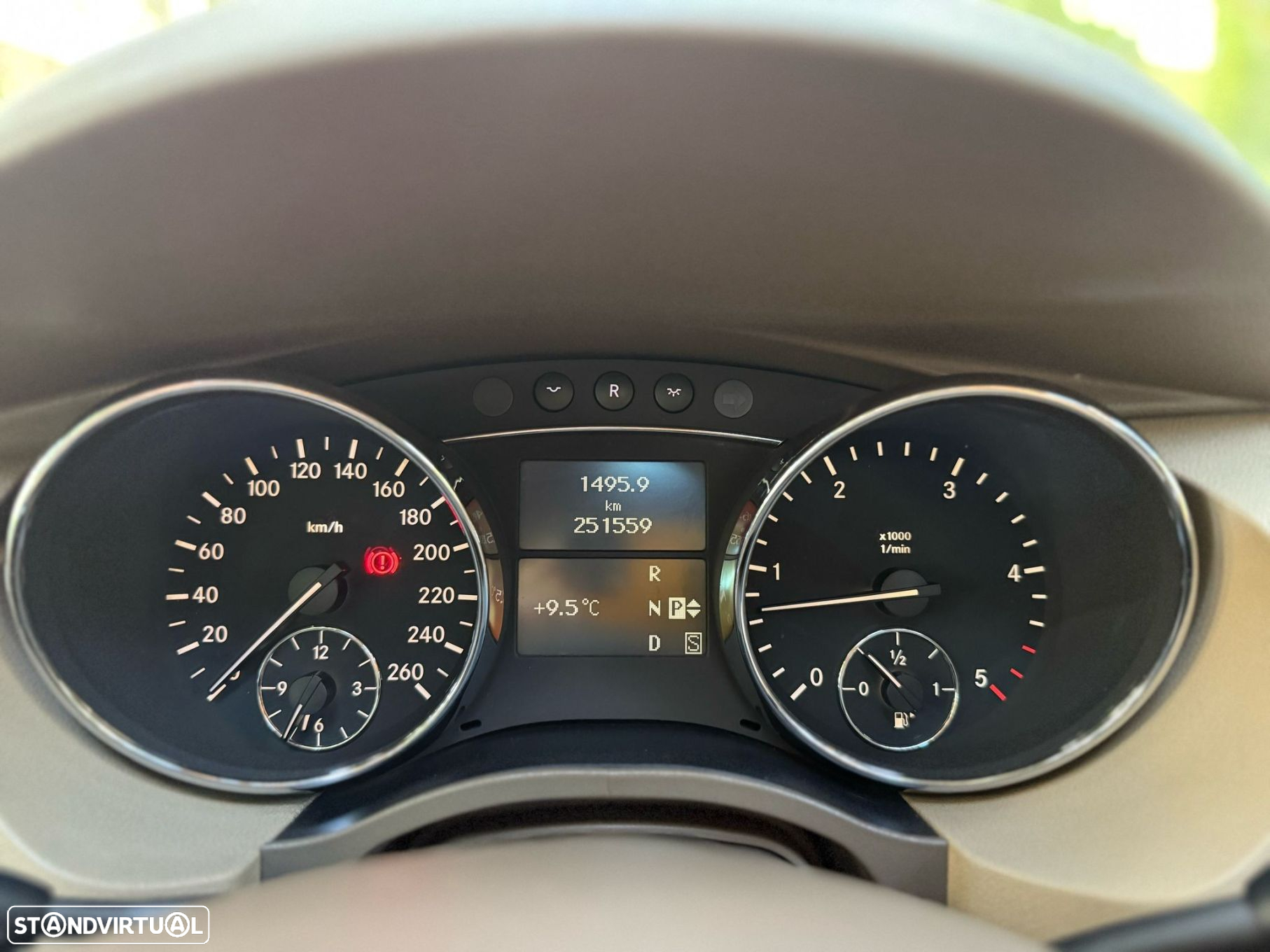 Mercedes-Benz R 320 CDi 4-Matic - 29