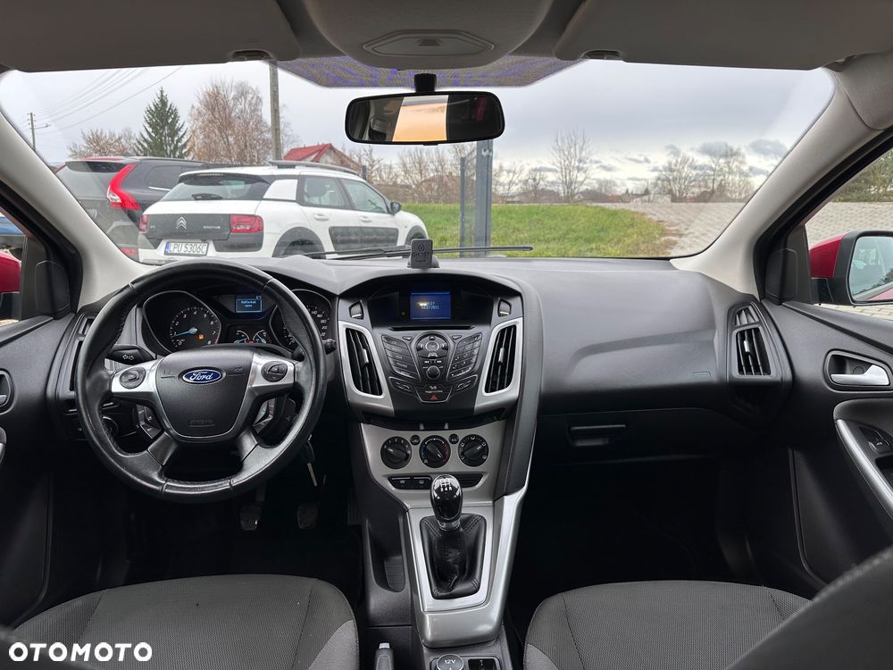 Ford Focus 1.6 TI-VCT Champions Edition - 19