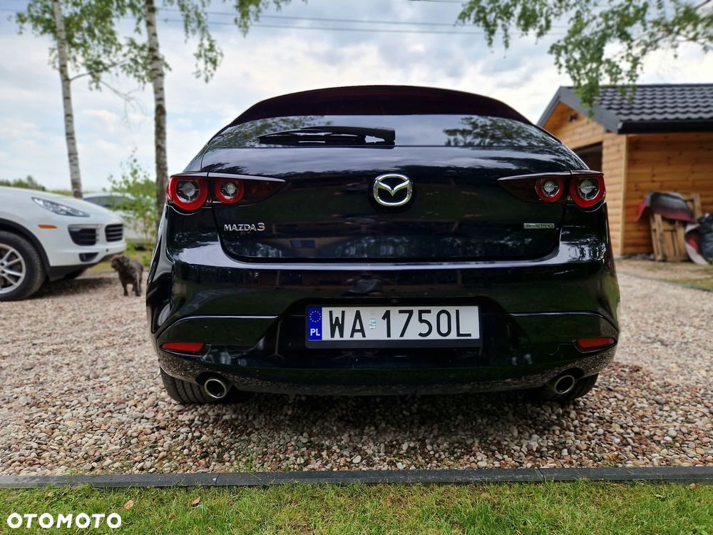 Mazda 3 - 8