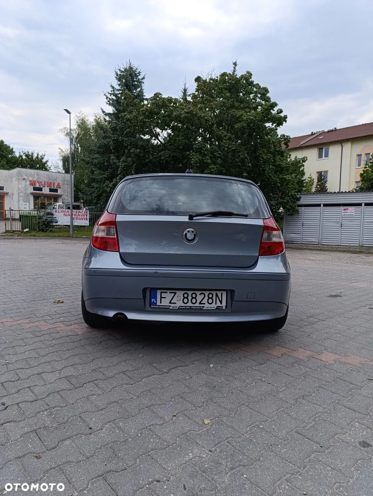 BMW Seria 1 116i - 8