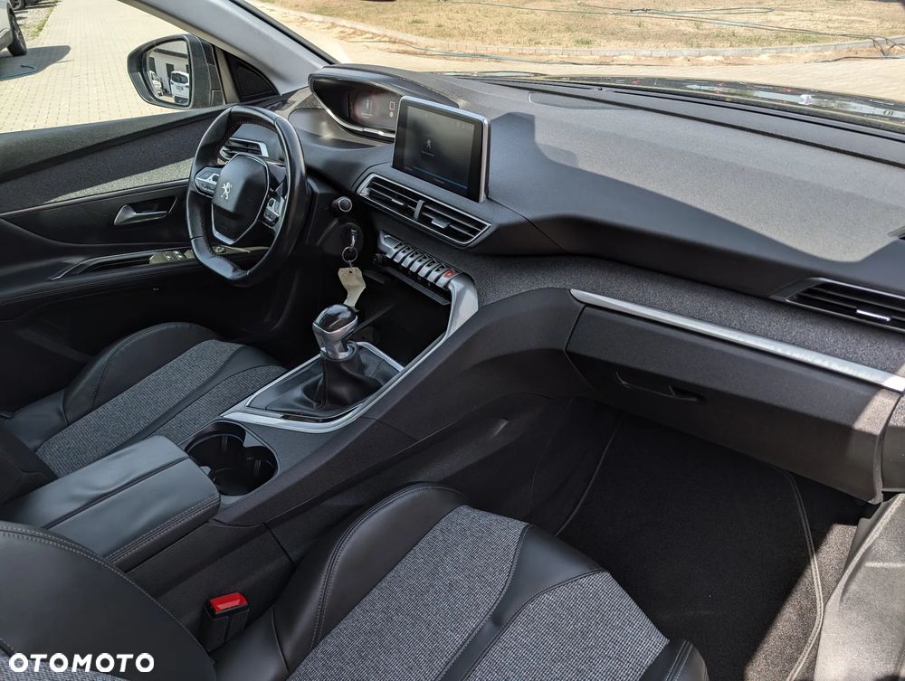 Peugeot 3008 BlueHDi 130 Stop & Start Allure - 25