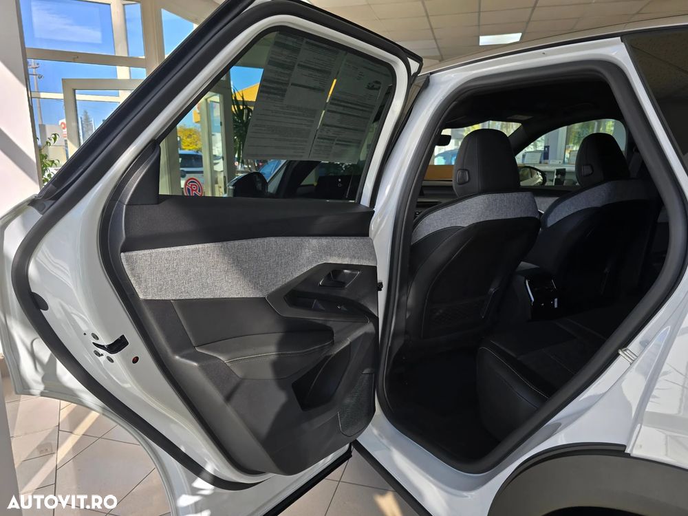 Peugeot 3008 1.2 Hybrid 145 e-DCS6 GT - 18