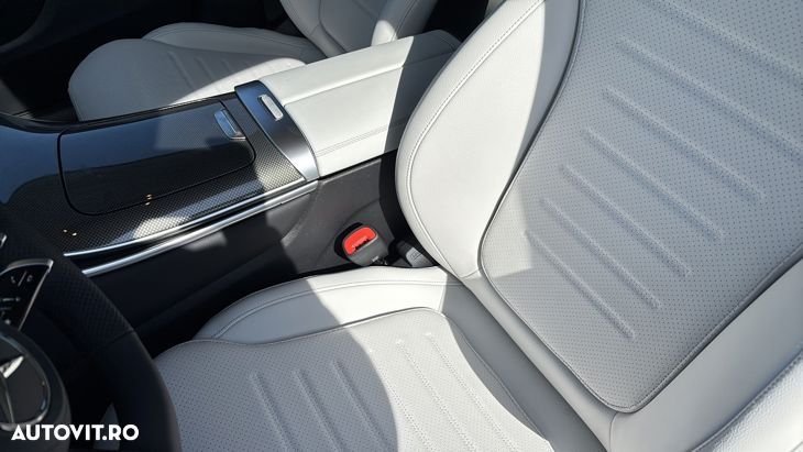 Mercedes-Benz GLC 300 e 4MATIC PHEV - 13
