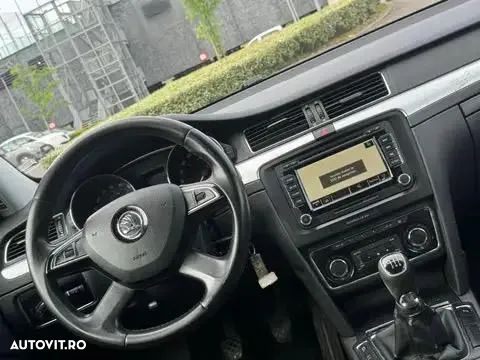 Skoda Superb 1.6 TDI GreenLine - 9