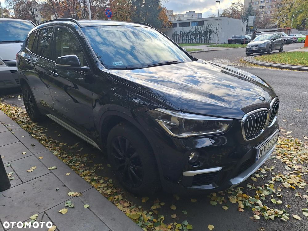 BMW X1 sDrive20i Advantage - 2